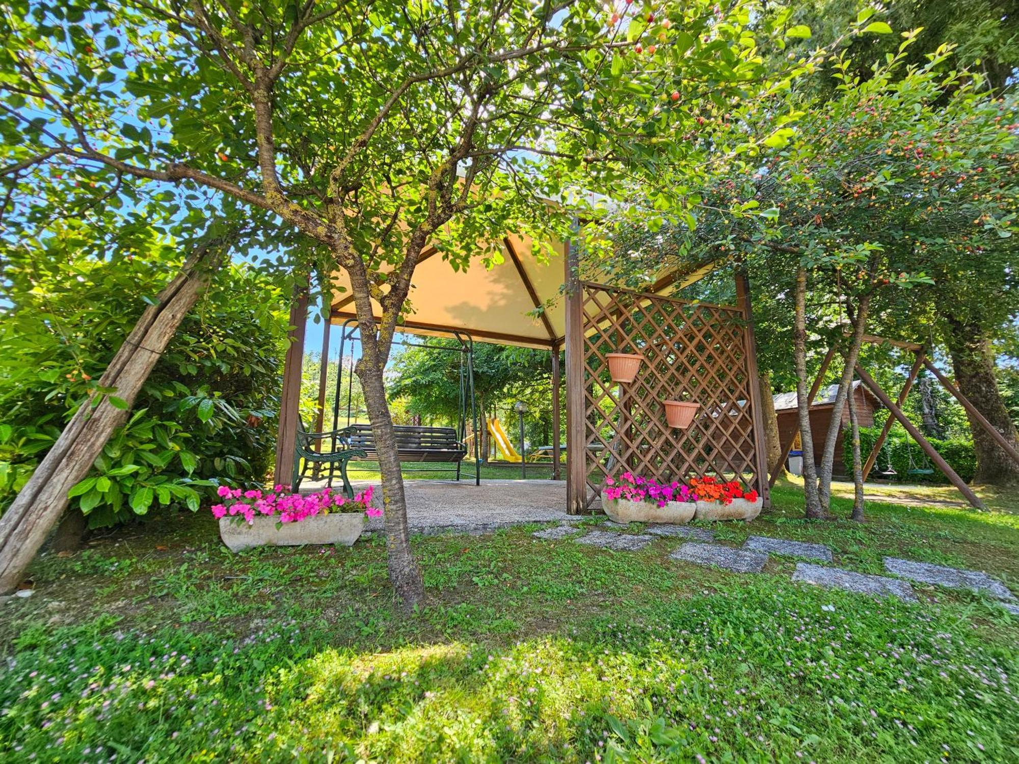 Agriturismo Ca Serrantonio - Ferri Appartamento Rossini Urbania Εξωτερικό φωτογραφία
